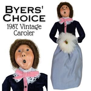 Byers' Choice Caroler Vintage 1987 Woman Gray Skirt White Muff Lace Collar Cuffs